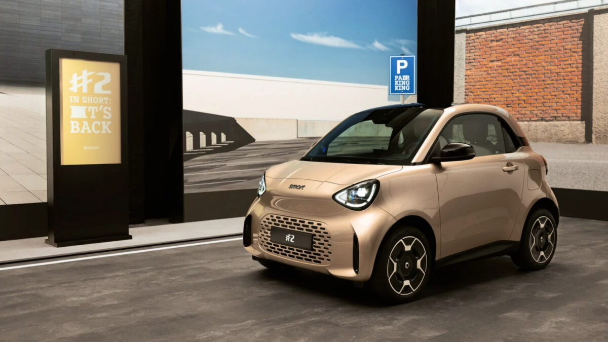 A Smart #2 vehicle in a showroom.